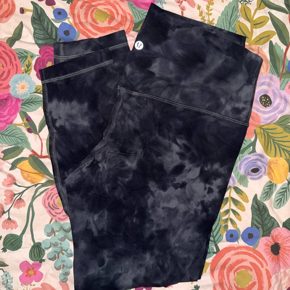 Lululemon diamond dye align leggings
